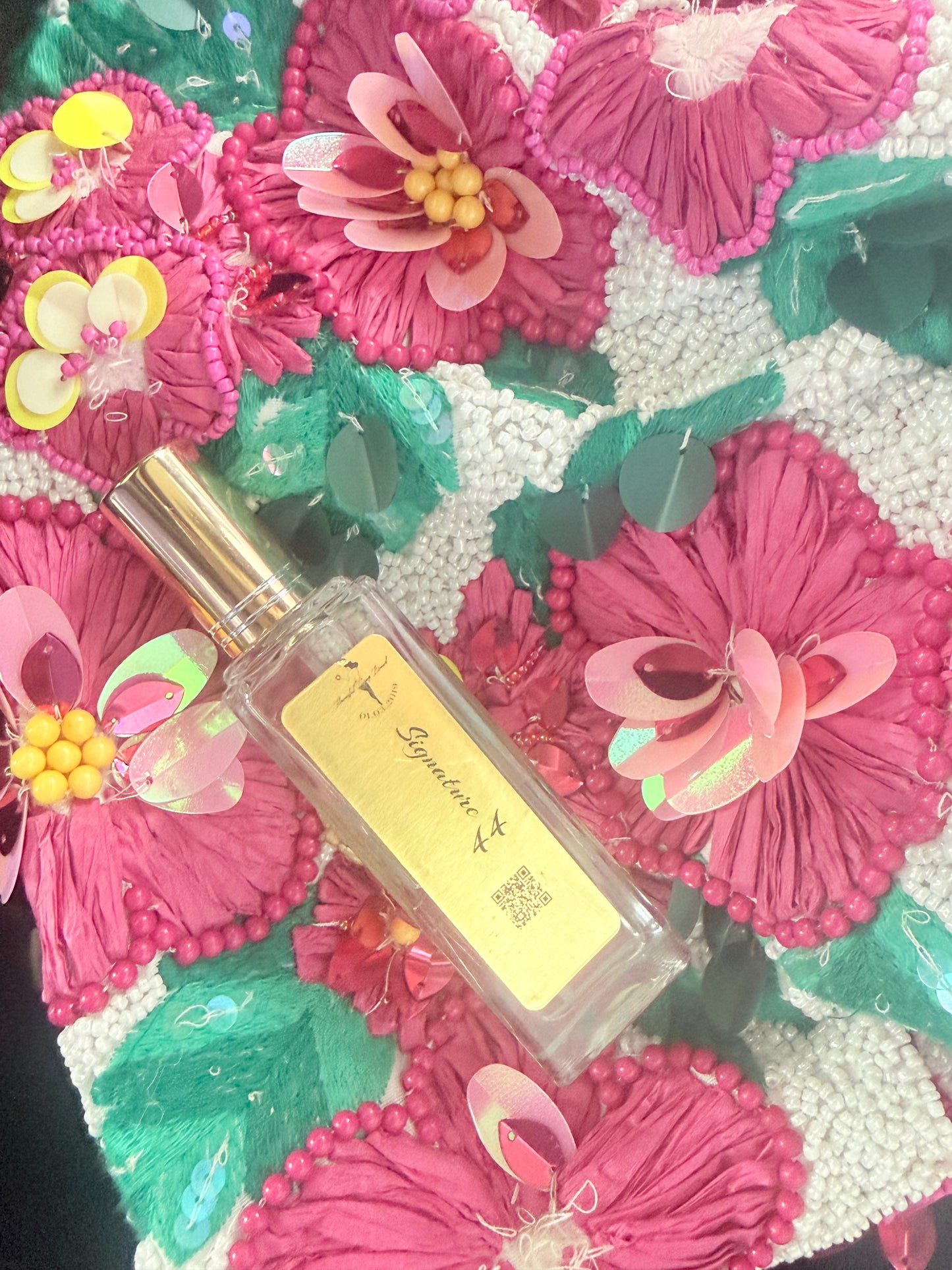 Signature Parfum & Fragrance