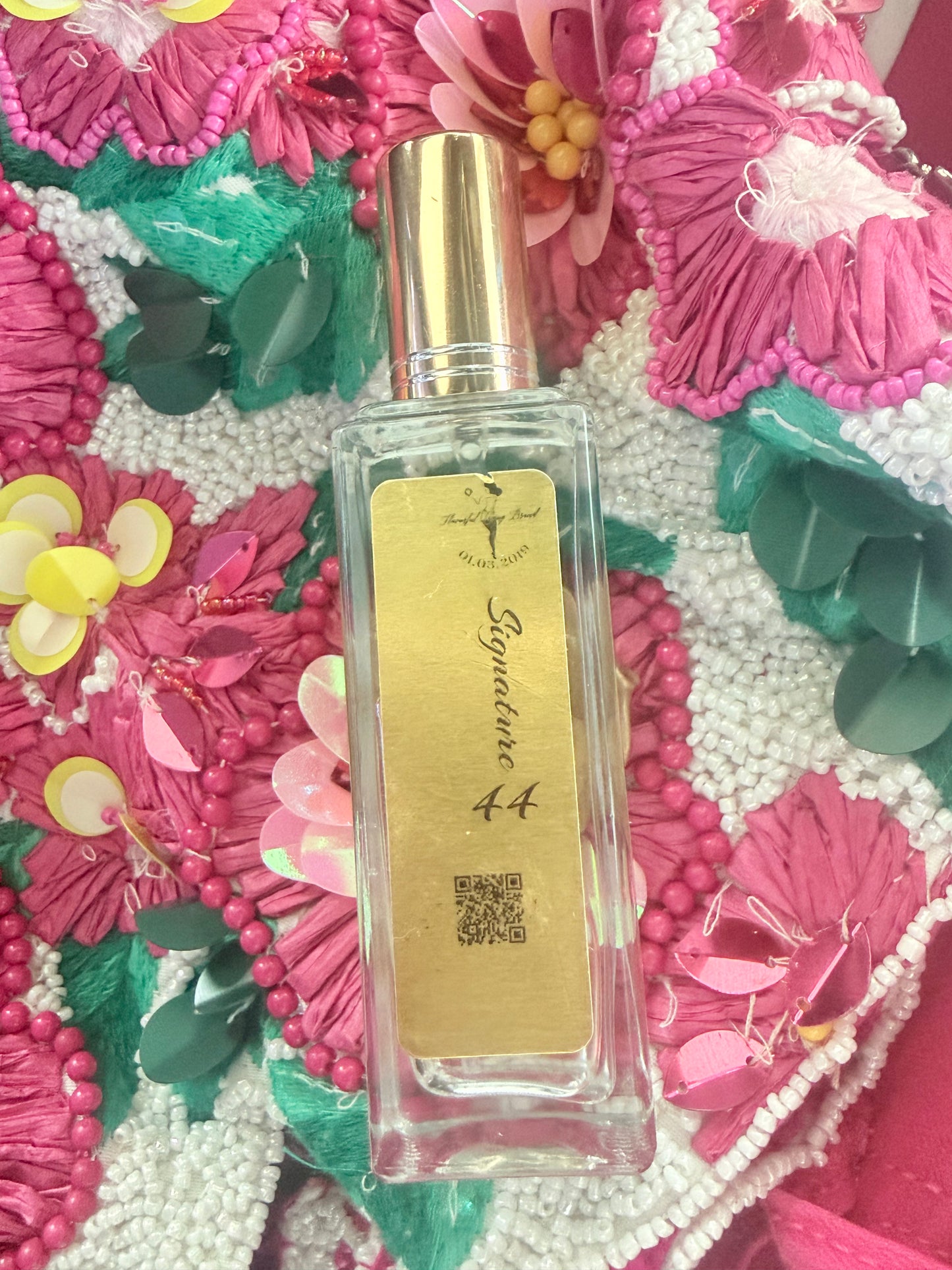 Signature Parfum & Fragrance